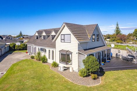 Photo of property in 18 Warwick Place, Springvale, Whanganui, 4501