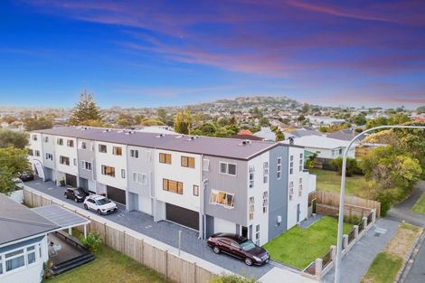 Photo of property in 2/273 Mount Albert Road, Wesley, Auckland, 1041