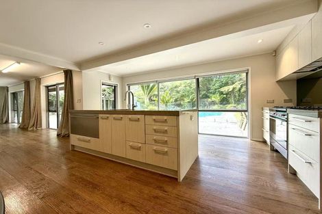 Photo of property in 26 Kingfisher Grove, Greenhithe, Auckland, 0632