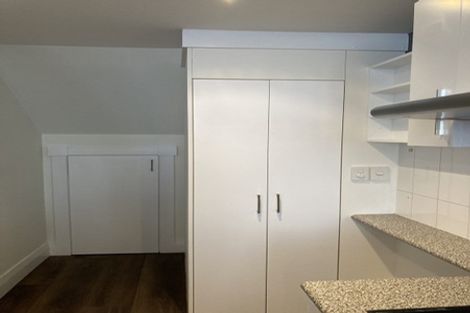 Photo of property in Whitmore Apartments, 1c/7 Stout Street, Wellington Central, Wellington, 6011