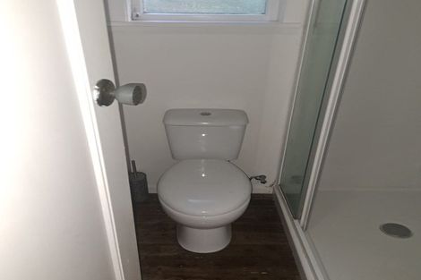 Photo of property in 51 Albemarle Road, Northland, Wellington, 6012