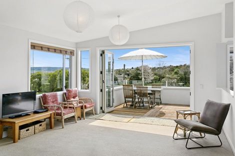 Photo of property in 35 Shepherd Road, Waipahihi, Taupo, 3330