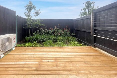 Photo of property in 64 Parkwood Avenue, Westgate, Auckland, 0614