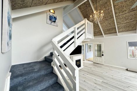 Photo of property in 47a Taikata Road, Te Atatu Peninsula, Auckland, 0610