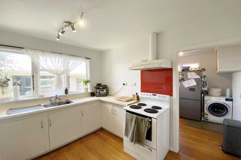 Photo of property in 11 Estuary Road, New Brighton, Christchurch, 8061