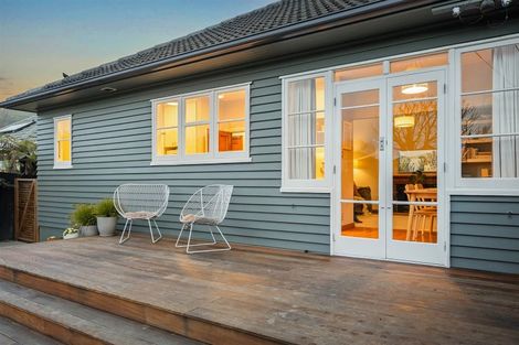 Photo of property in 257 Centaurus Road, Saint Martins, Christchurch, 8022
