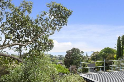 Photo of property in 2/12 Surville Place, Mairangi Bay, Auckland, 0630