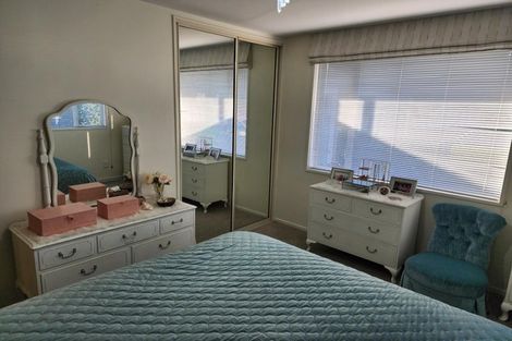 Photo of property in 3/12 Centaurus Road, Cashmere, Christchurch, 8022