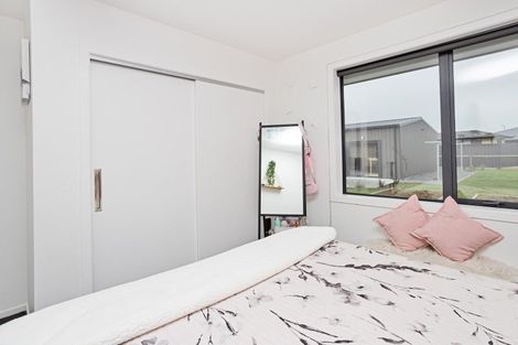 Photo of property in 12 Pegasus Place, Seaward Bush, Invercargill, 9812