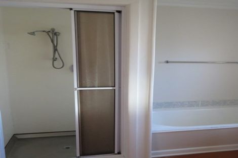 Photo of property in 65 Pleasant Road, Glen Eden, Auckland, 0602