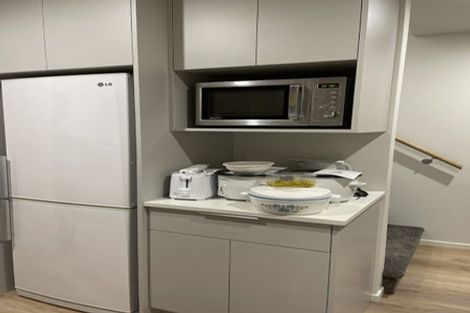 Photo of property in 5/240 Stokes Valley Road, Stokes Valley, Lower Hutt, 5019