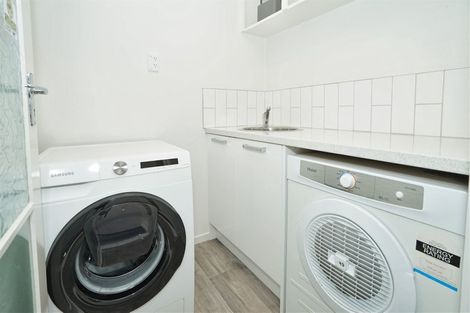 Photo of property in 8 Edith Place, Dinsdale, Hamilton, 3204