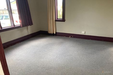 Photo of property in 52 Timaru Road, Waimate, 7924