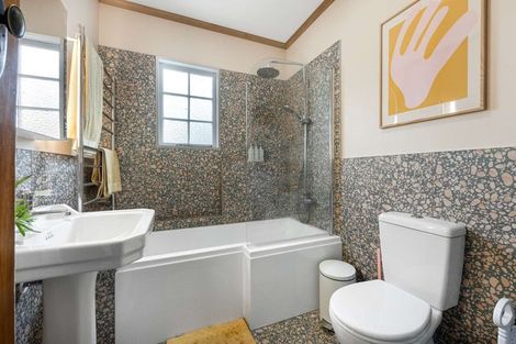 Photo of property in 31 Disley Street, Highbury, Wellington, 6012