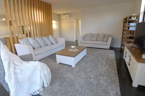 Photo of property in 2 Isitt Road, Hobsonville, Auckland, 0616