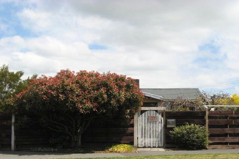 Photo of property in 11 Cranbrook Avenue, Burnside, Christchurch, 8053