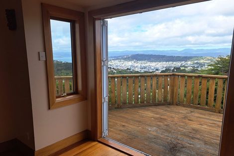 Photo of property in 13 Highbury Crescent, Highbury, Wellington, 6012