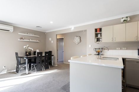 Photo of property in 64 Puhara Avenue, Parklands, Christchurch, 8083