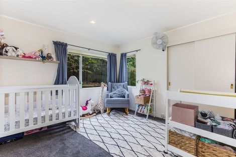 Photo of property in 57b Albatross Close, Whitby, Porirua, 5024