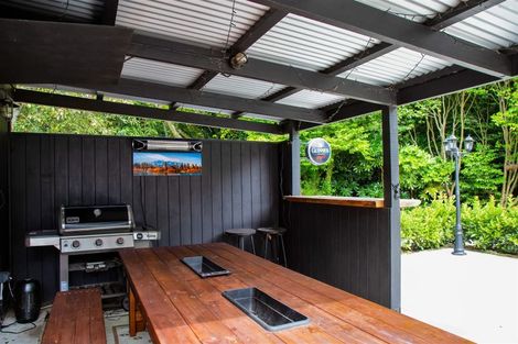 Photo of property in 279 Manutahi Road, Lepperton, New Plymouth, 4372