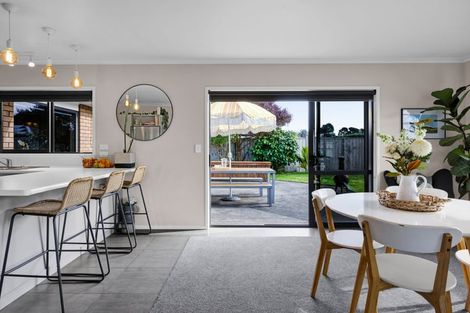 Photo of property in 4 James Drive, Bell Block, New Plymouth, 4312