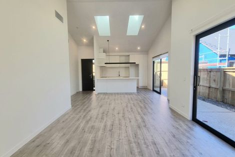 Photo of property in 9 Marsh Street, Jacks Point, 9371