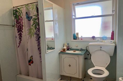 Photo of property in 2/12 Trevethick Grove, Woburn, Lower Hutt, 5010