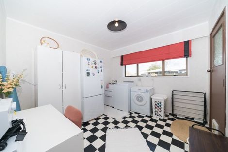 Photo of property in 6 Ashdown Crescent, Feilding, 4702