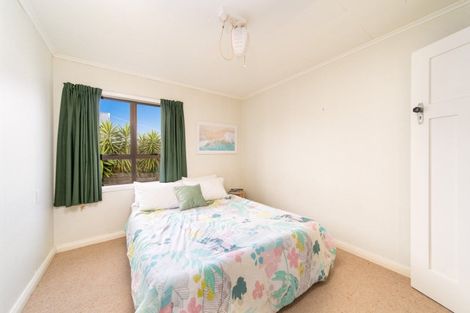 Photo of property in 53 Valley Road, Hikurangi, 0114
