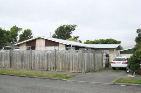 Photo of property in 32 Bayswater Crescent, Bromley, Christchurch, 8062
