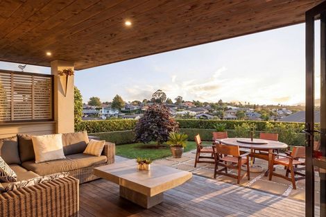 Photo of property in 45 Merriman Place, Pyes Pa, Tauranga, 3112