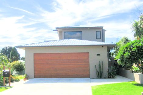 Photo of property in 75 Campbell Road, Mount Maunganui, 3116