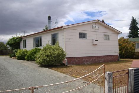 Photo of property in 9 Ruataniwha Road, Twizel, 7901