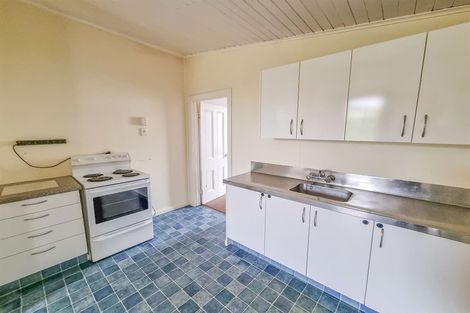 Photo of property in 14 Douglas Street, Balclutha, 9230