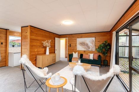 Photo of property in 60 Pasadena Crescent, Totara Park, Upper Hutt, 5018