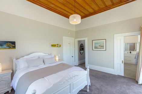 Photo of property in 16 Orchard Road, Greytown, 5712