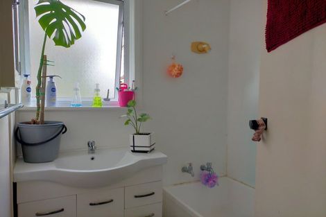 Photo of property in 1 Hartgill Crescent, Dannevirke, 4930