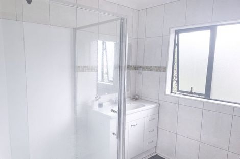 Photo of property in 94c Aranui Road, Mount Wellington, Auckland, 1060