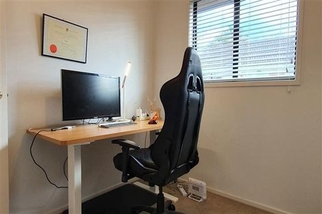 Photo of property in 12 Cherub Place, West Harbour, Auckland, 0618