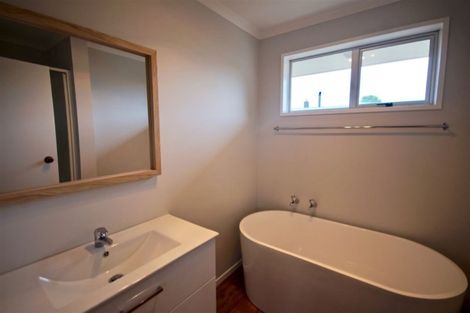 Photo of property in 8 Saint Leonards Street, Culverden, 7392