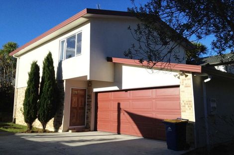 Photo of property in 1/18 Peach Road, Glenfield, Auckland, 0629