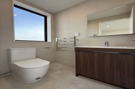 Photo of property in 41 Nimstedt Avenue, Oteha, Auckland, 0632