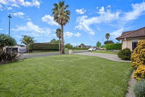 Photo of property in 61 Parkhaven Drive, Rosehill, Papakura, 2113