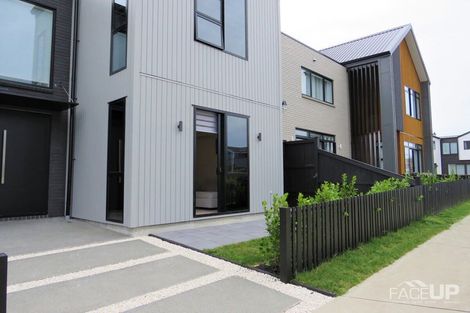 Photo of property in 12 Skua Road, Hobsonville, Auckland, 0616