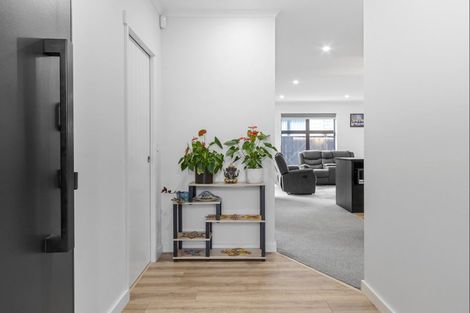 Photo of property in 75 Maanihi Drive, Rototuna North, Hamilton, 3210