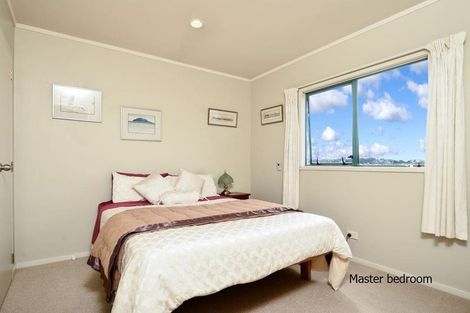 Photo of property in 2a Hassan Drive, Massey, Auckland, 0614