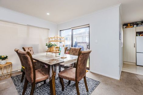 Photo of property in 184b Mahia Road, Wattle Downs, Auckland, 2103