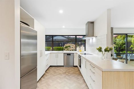 Photo of property in 14 Lascelles Street, Saint Martins, Christchurch, 8022