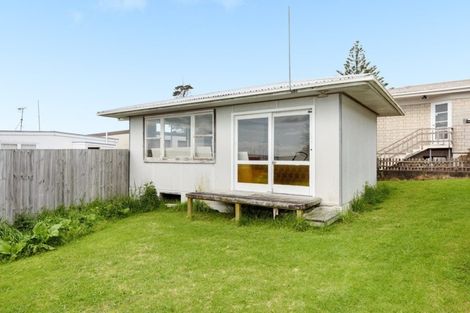 Photo of property in 8 No 1 Road, Te Puke, 3119