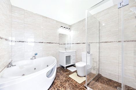 Photo of property in 14 Peerless Avenue, Takanini, 2112